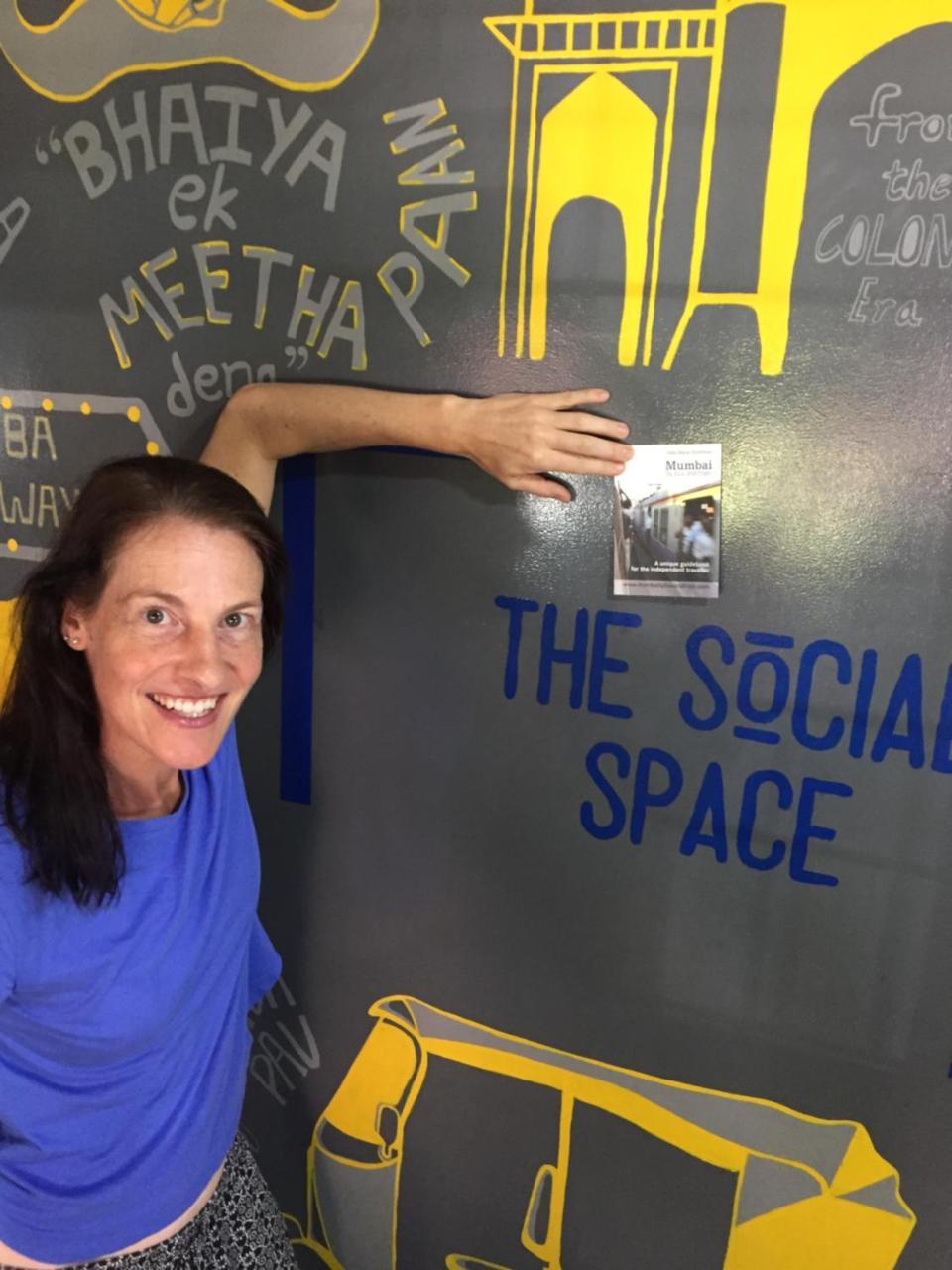 The Social Space Hostel Мумбай Екстериор снимка