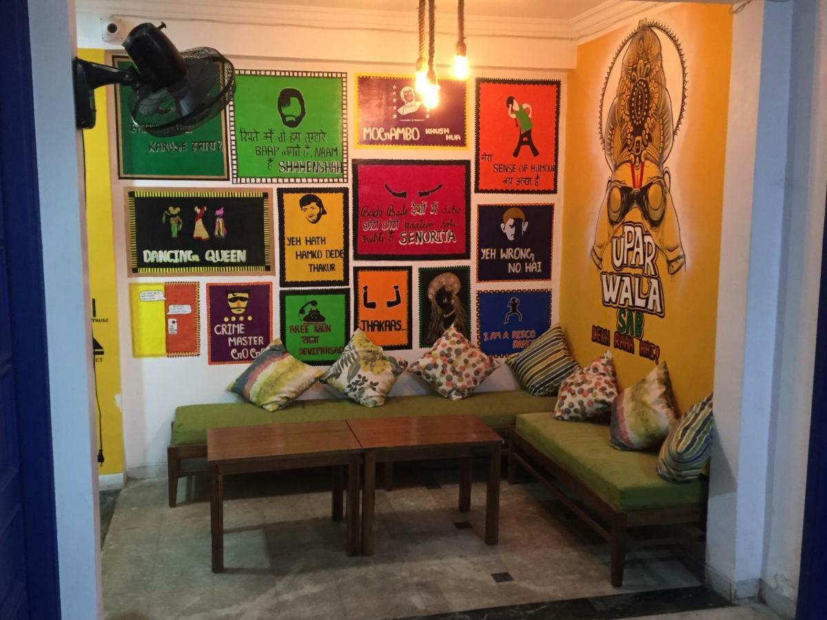 The Social Space Hostel Мумбай Екстериор снимка