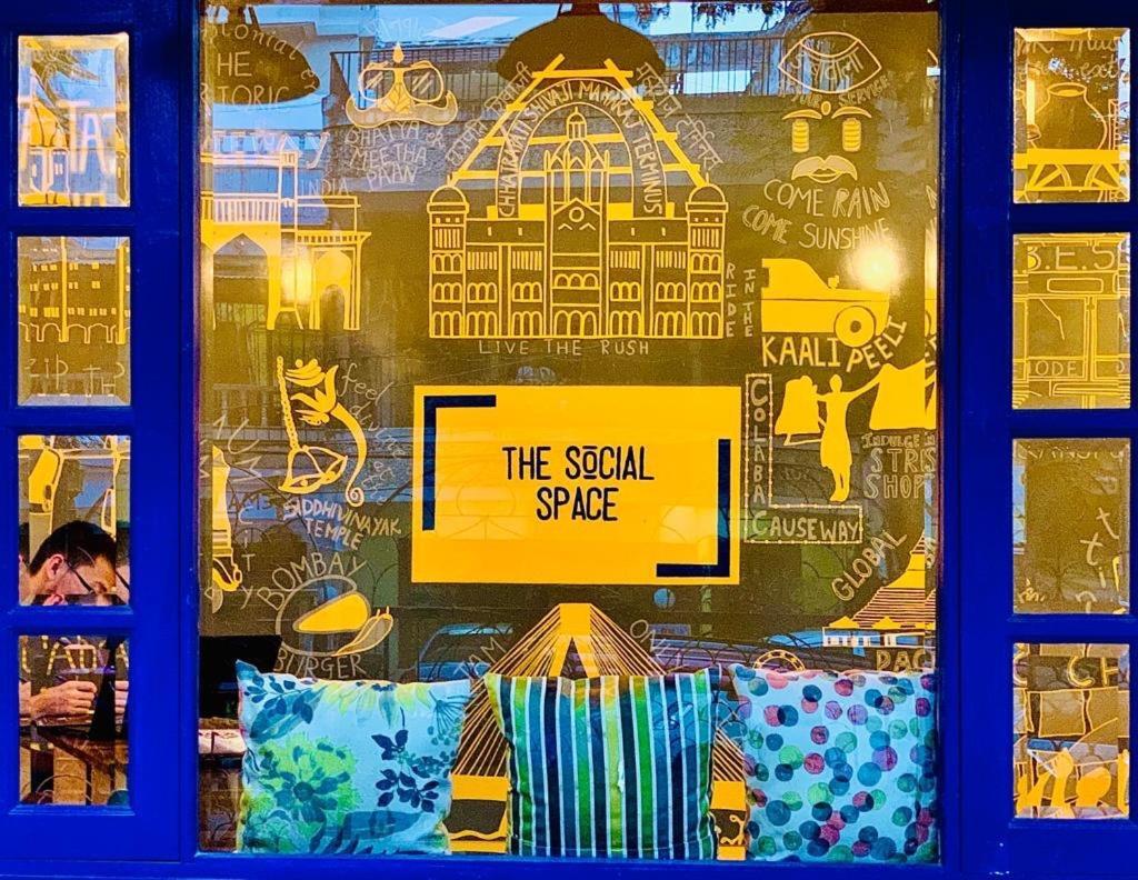 The Social Space Hostel Мумбай Екстериор снимка